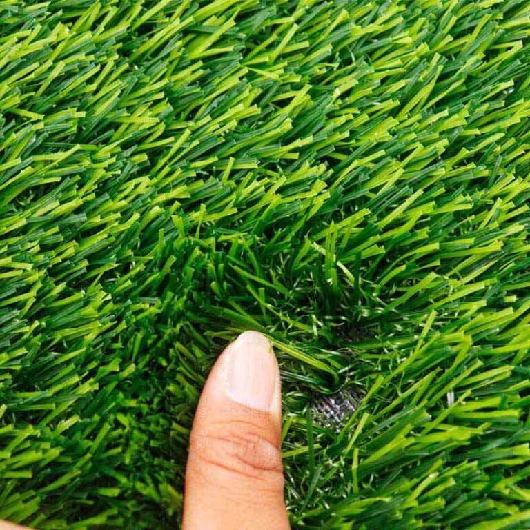 Grass-Carpet-Roll