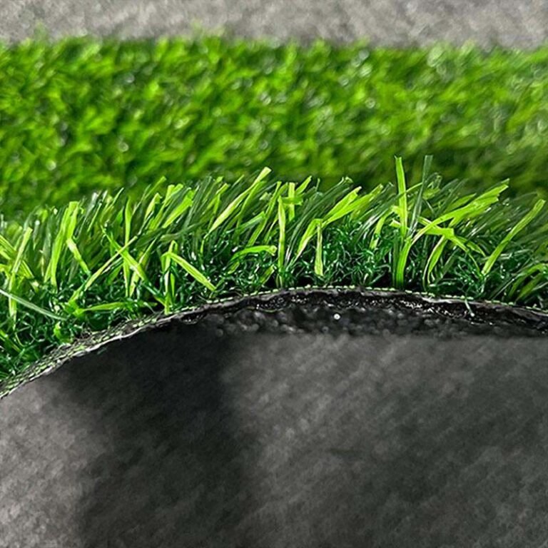 Grass-Rug-For-Outdoor