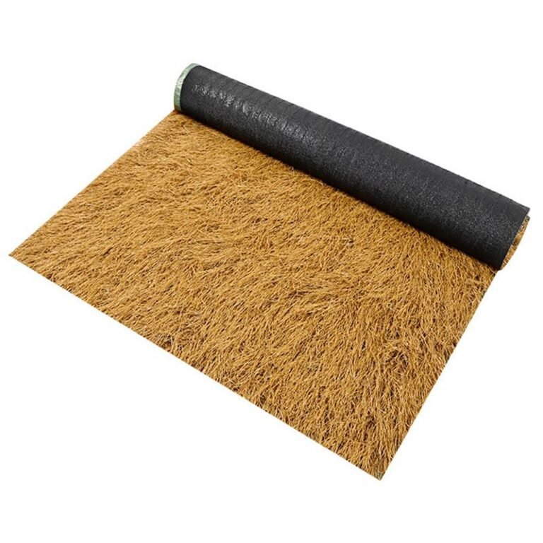 synthetic-thatch-roll